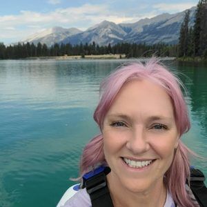 Meet your Posher, Tania